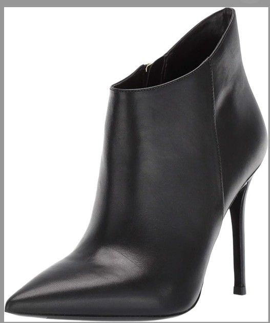 MICHAEL Michael Kors Antonia Bootie Black 5.5