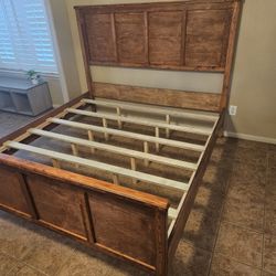 Custom Bedframes 