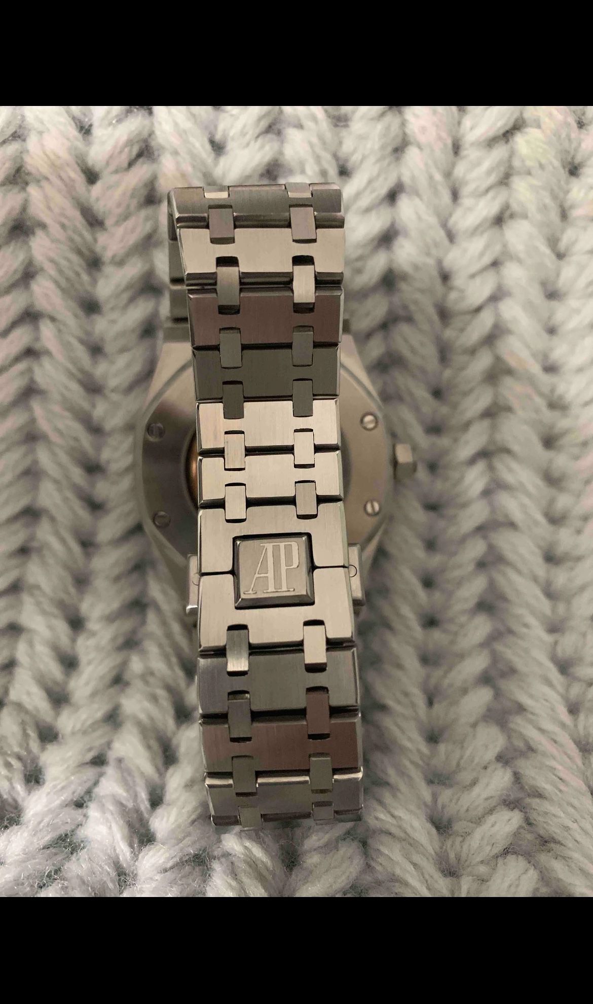 Ap Watch Silver With Black Face