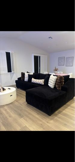 Black Velvet Sectional Sofa with Chaise