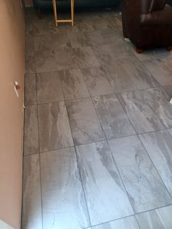 Tile & Laminate Floor