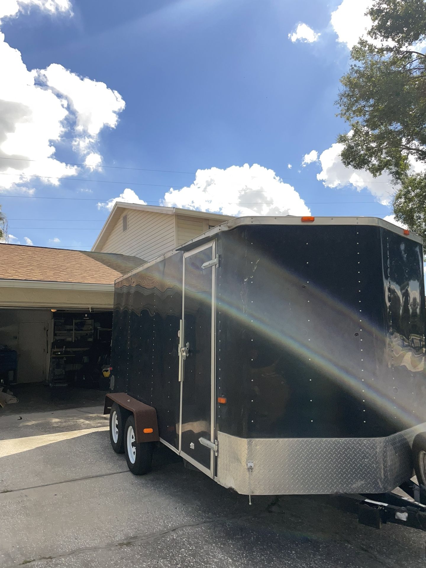 16x7 Enclosed Cargo Trailer – Clean Title – Ready to Roll!