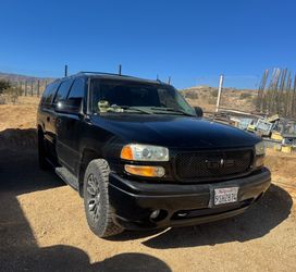 GMC Yukon Denali XL AWD 1500 not for parts