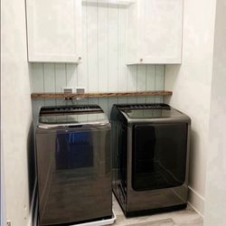 Samsung washer & dryer like NEW