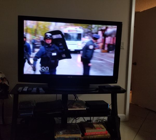 50 Inch Hd Plasma Flat Screen Tv With Stand For In Coconut Creek Fl Offerup
