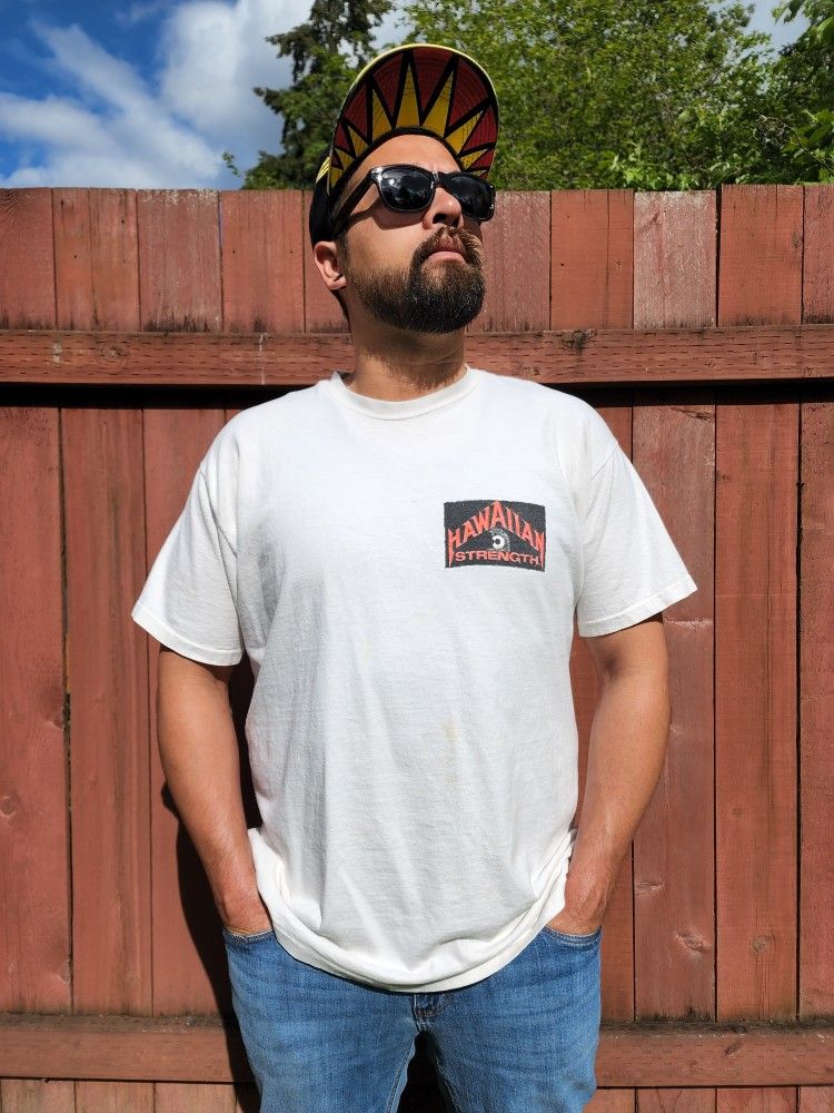 Vintage '90s Hawaiian Strength Sovereignty 'Onipa'a Hanes Heavyweight XL (46-48)