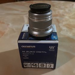 Olympus 45mm F1.8 Micro 4/3 Lens