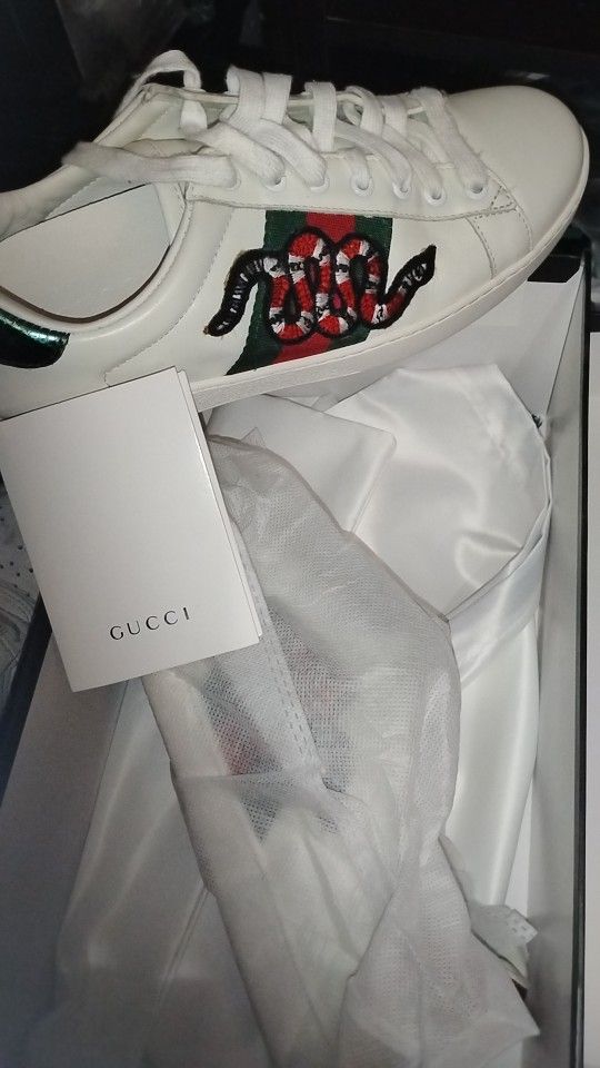 Real Gucci Shoes Size 42