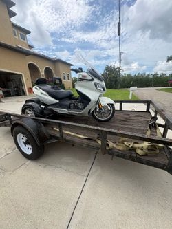 2011 Suzuki Bergman 650 scooter trike