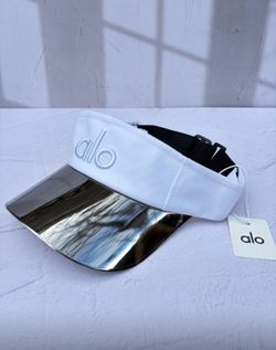 Sun visor