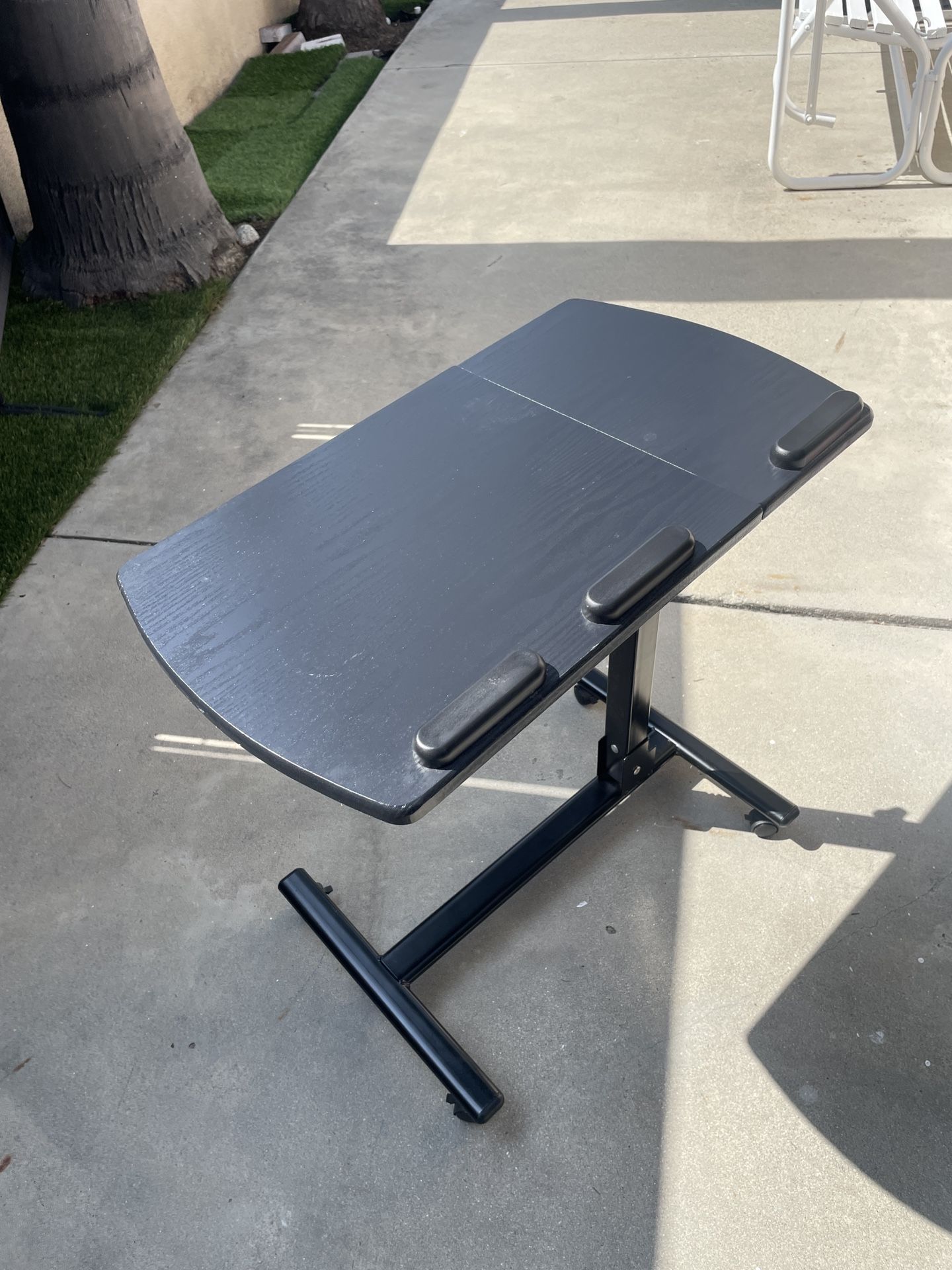 Laptop table