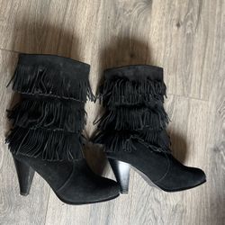 Black Boots