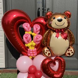 Balloon arrangements for Valentine's Day