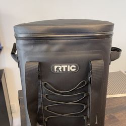 RTIC 36  Can Backpack Cooler