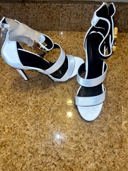 Gray heels