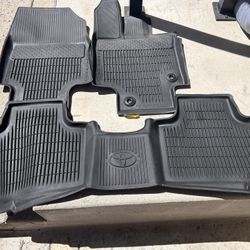 2014-2019 OEM Floor mats 