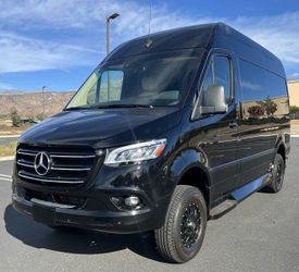 2021 Mercedes-Benz Sprinter 2500