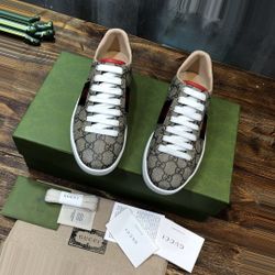 Gucci Ace Sneakers 30