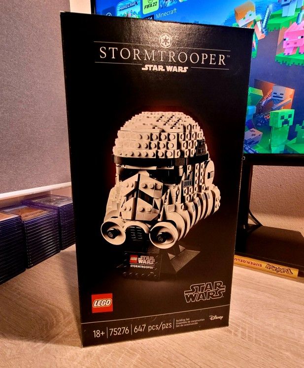 LEGO Star Wars Stormtrooper Helmet

