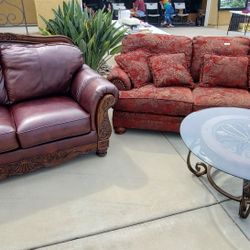 Couch, Living Room, Family Room