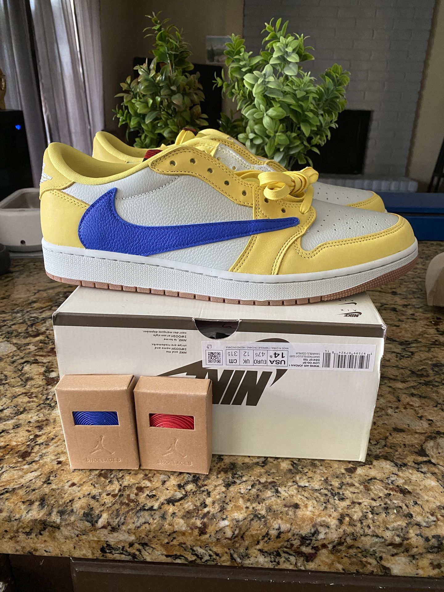 Jordan Retro 1s $70 FIRM