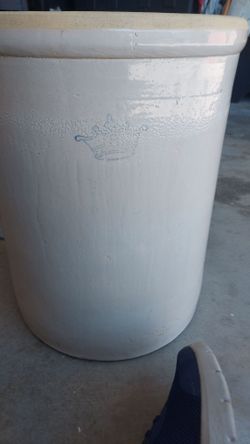Robison Ransboottom No.8 Crock