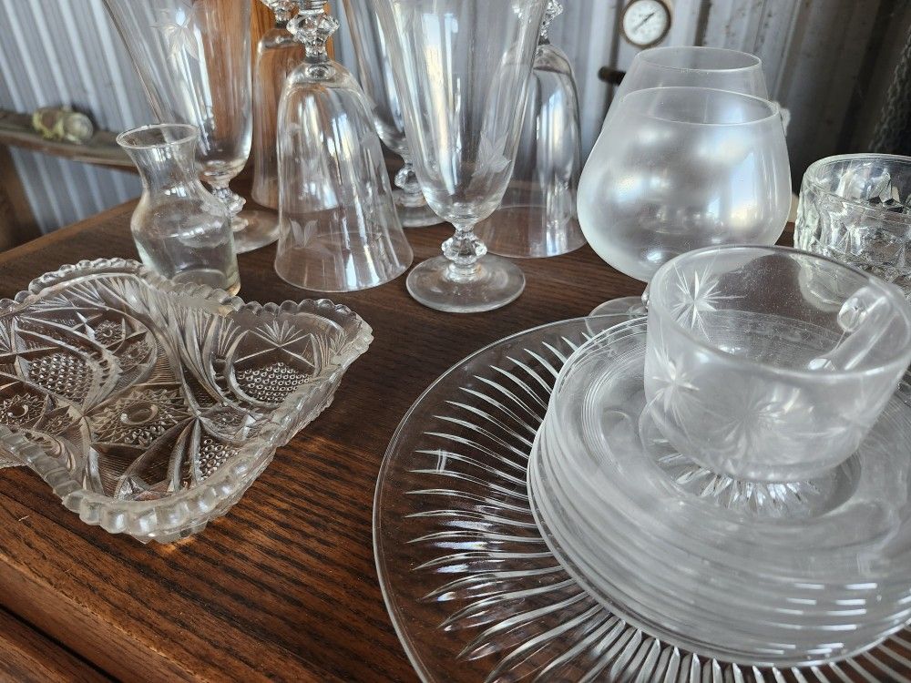 Assorted Glassware