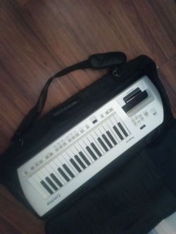Roland keyboard synthesiser ax 09
