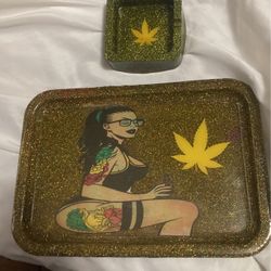 Trays 