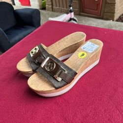 Michael Kors Size 9 