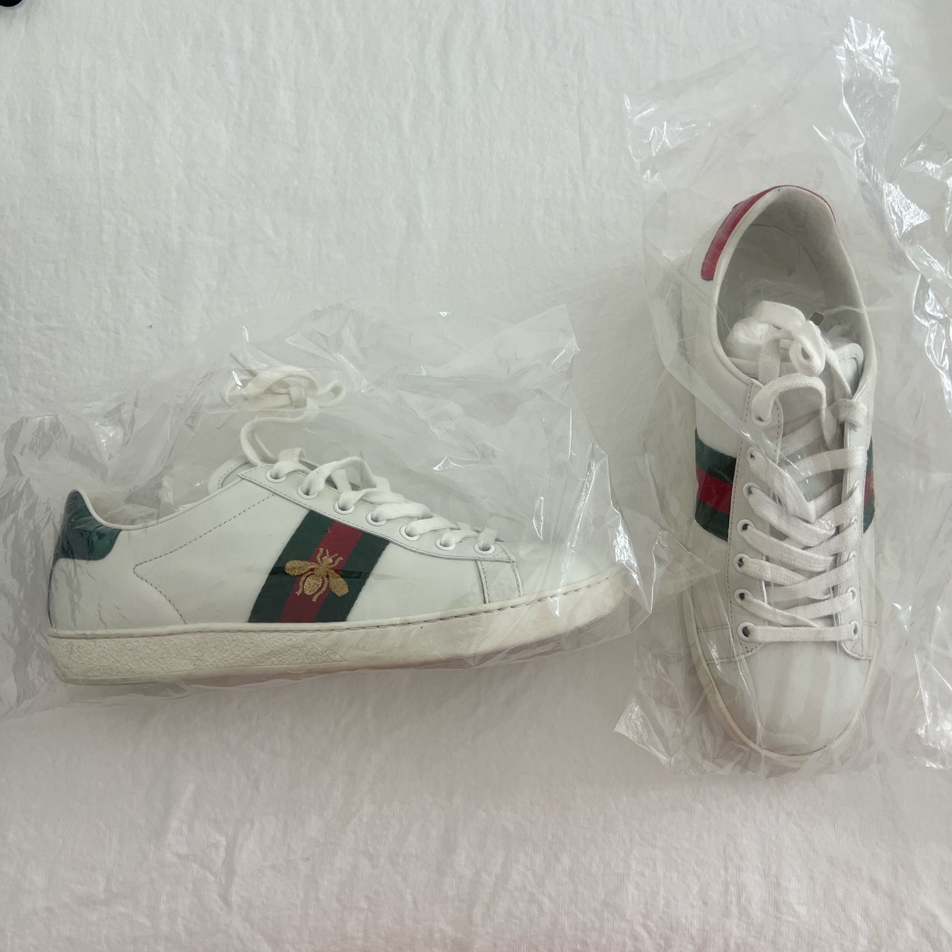 Gucci Shoes Size 9
