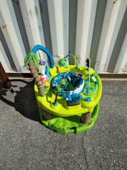 Bouncer/Life In Amazon Jungle