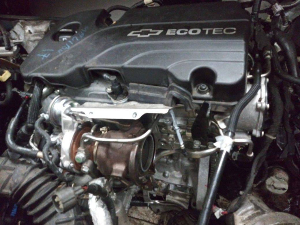 2017 Chevy Malibu engine for Sale in Miami Gardens, FL OfferUp