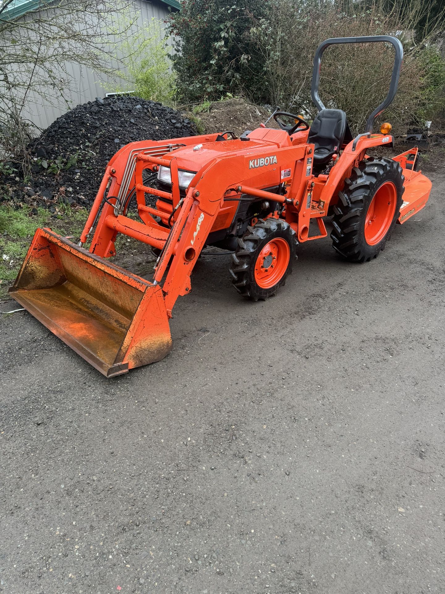 Kubota L3400