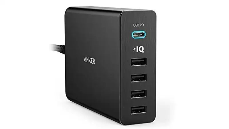 Anker PowerPort+ 5 USB-C desktop charger