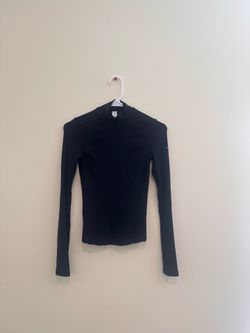 Alo Ribbed Mesmerize Mock Neck Long Sleeve