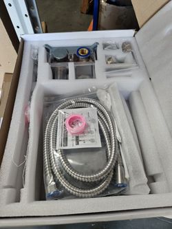 Liquidation Shower Faucet Parts