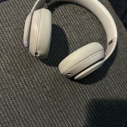 Beats Studio Pros 
