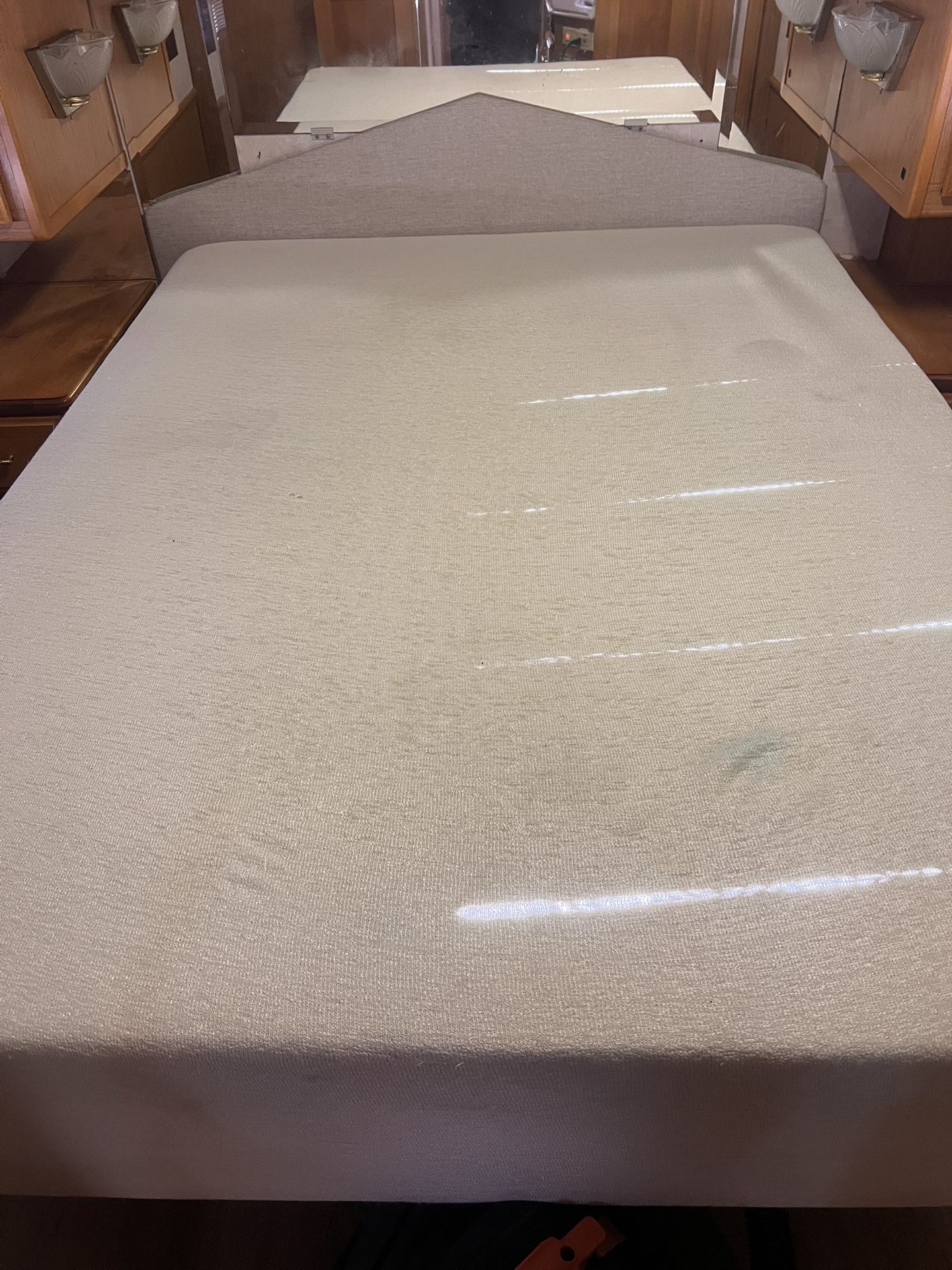 Queen Sized Foam Mattress