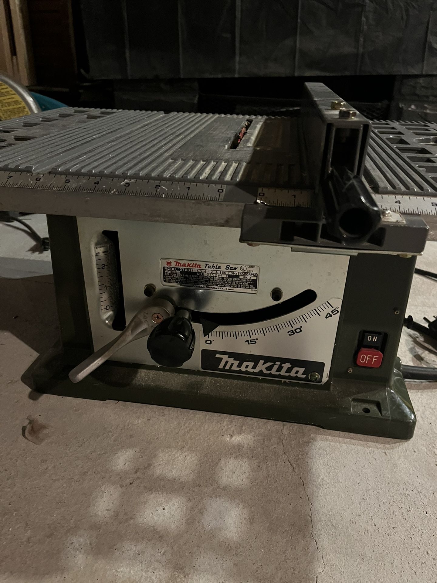Makita Table Saw