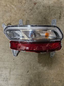 2020 Kia Sportage reverse light.