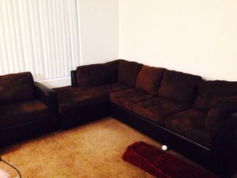 Couch single chair and ottoman