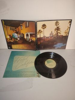 Vintage Old 1976 Eagles Hotel California Gatefold Vinyl LP Record Album