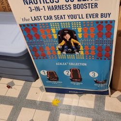 New In Box Graco 3 In 1 Harness Booster