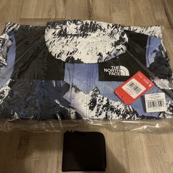 Size M Supreme TNF The Mountain Parka