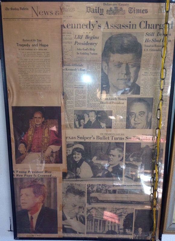 Collection of John F. Kennedy newspaper clippings very old