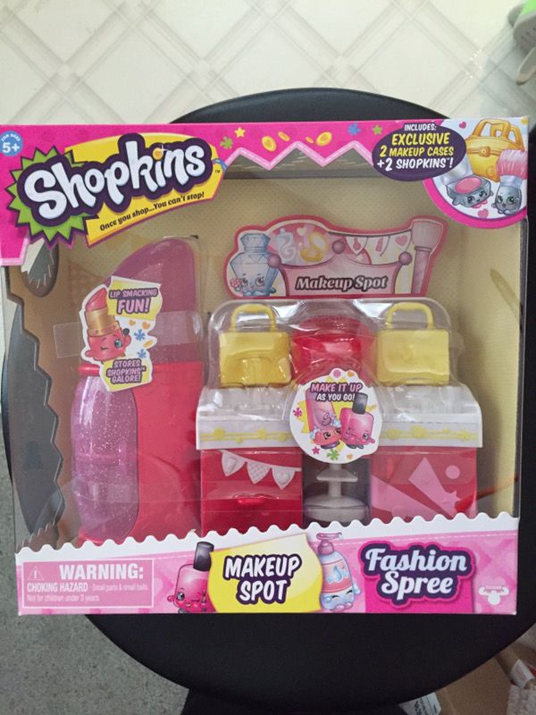 Shopkins brand new make up play set without figures