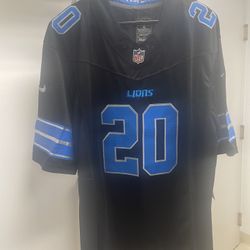Detroit Lions Barry Sanders stitched jersey message for size Availability 