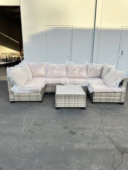 Outdoor 7pc patio furniture set