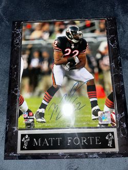 Matt Forte signed framed photo.